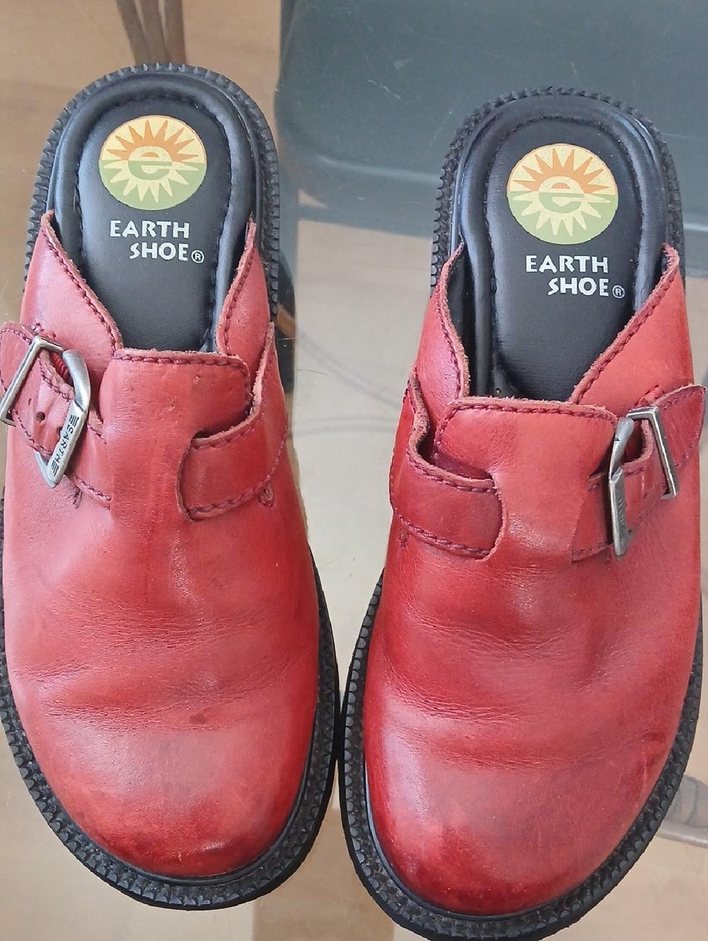 Women’s Red Leather Slip-On Clog 7.5